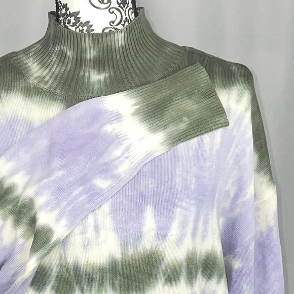 Sanctuary Tye Dye Sweater Size Medium New Olive and Purple - Picture 2 of 5